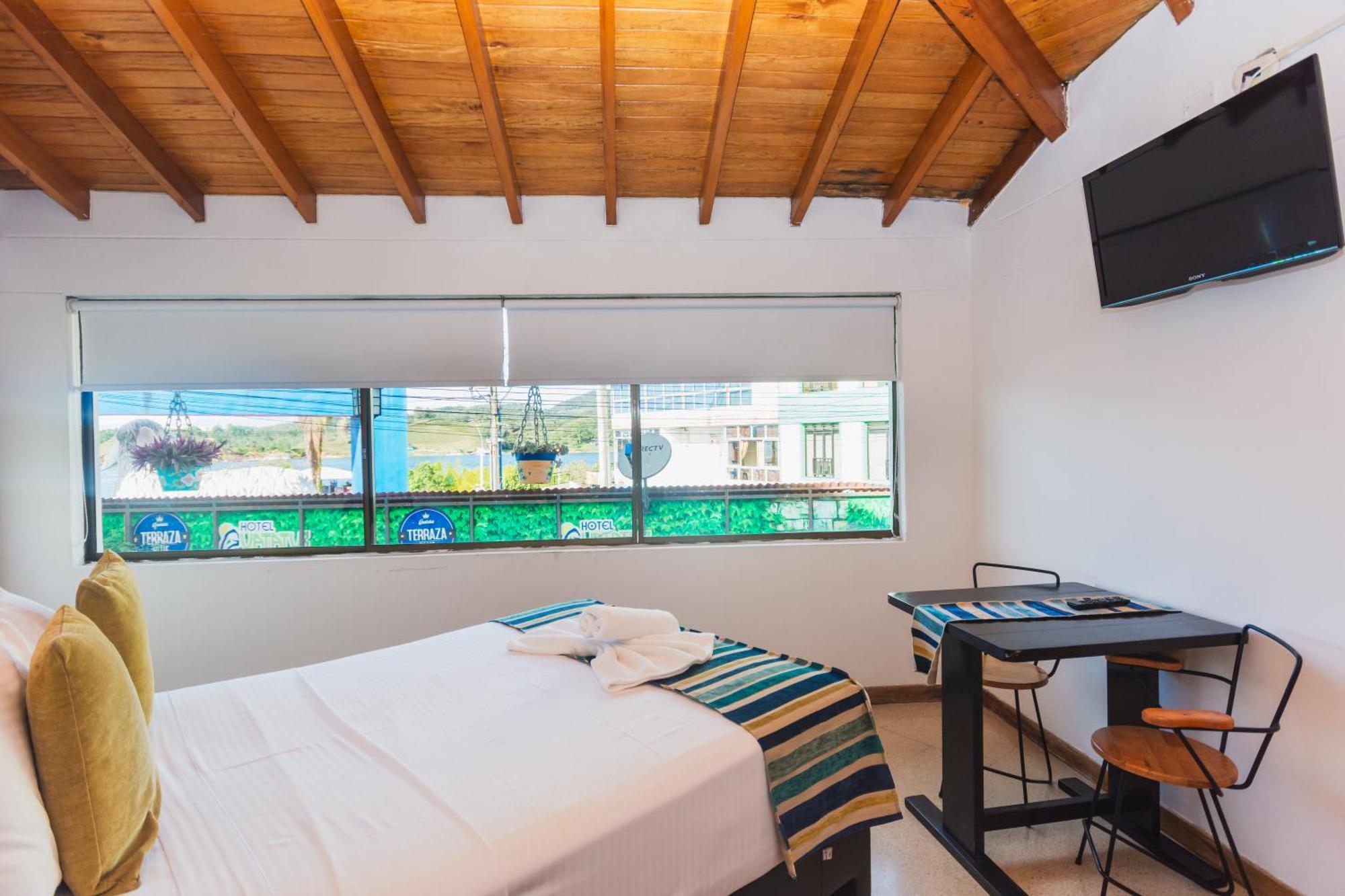 Hotel Guatatur Guatapé Dış mekan fotoğraf