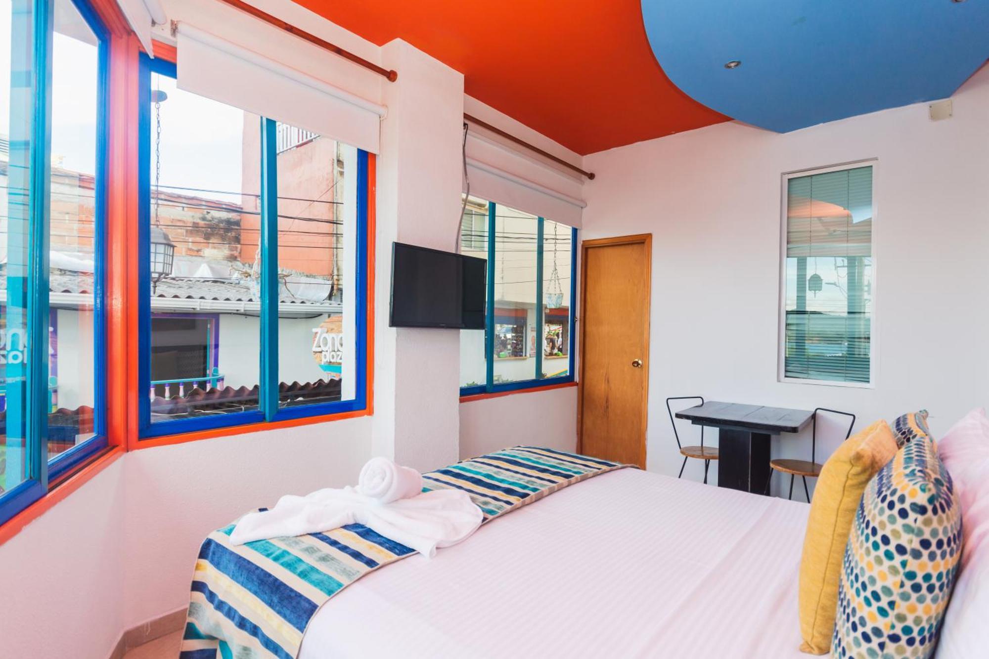 Hotel Guatatur Guatapé Dış mekan fotoğraf