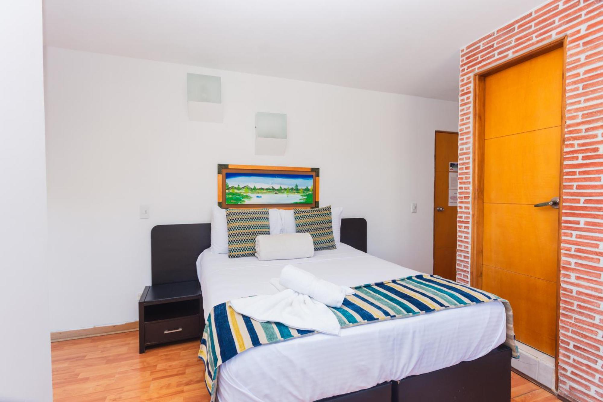 Hotel Guatatur Guatapé Dış mekan fotoğraf