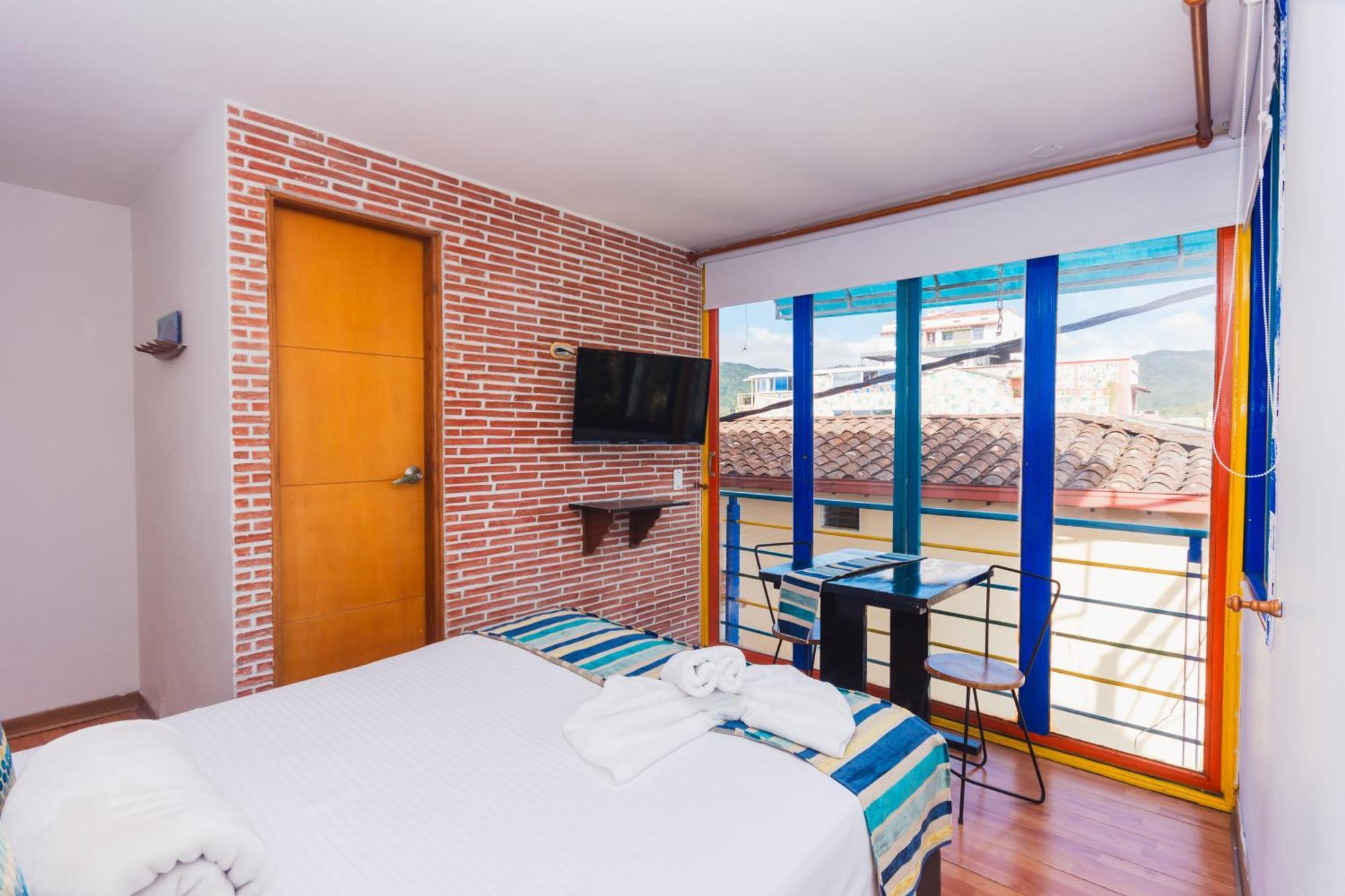 Hotel Guatatur Guatapé Dış mekan fotoğraf