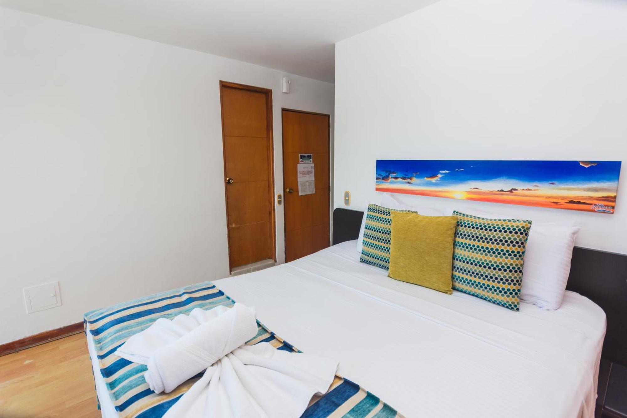 Hotel Guatatur Guatapé Dış mekan fotoğraf