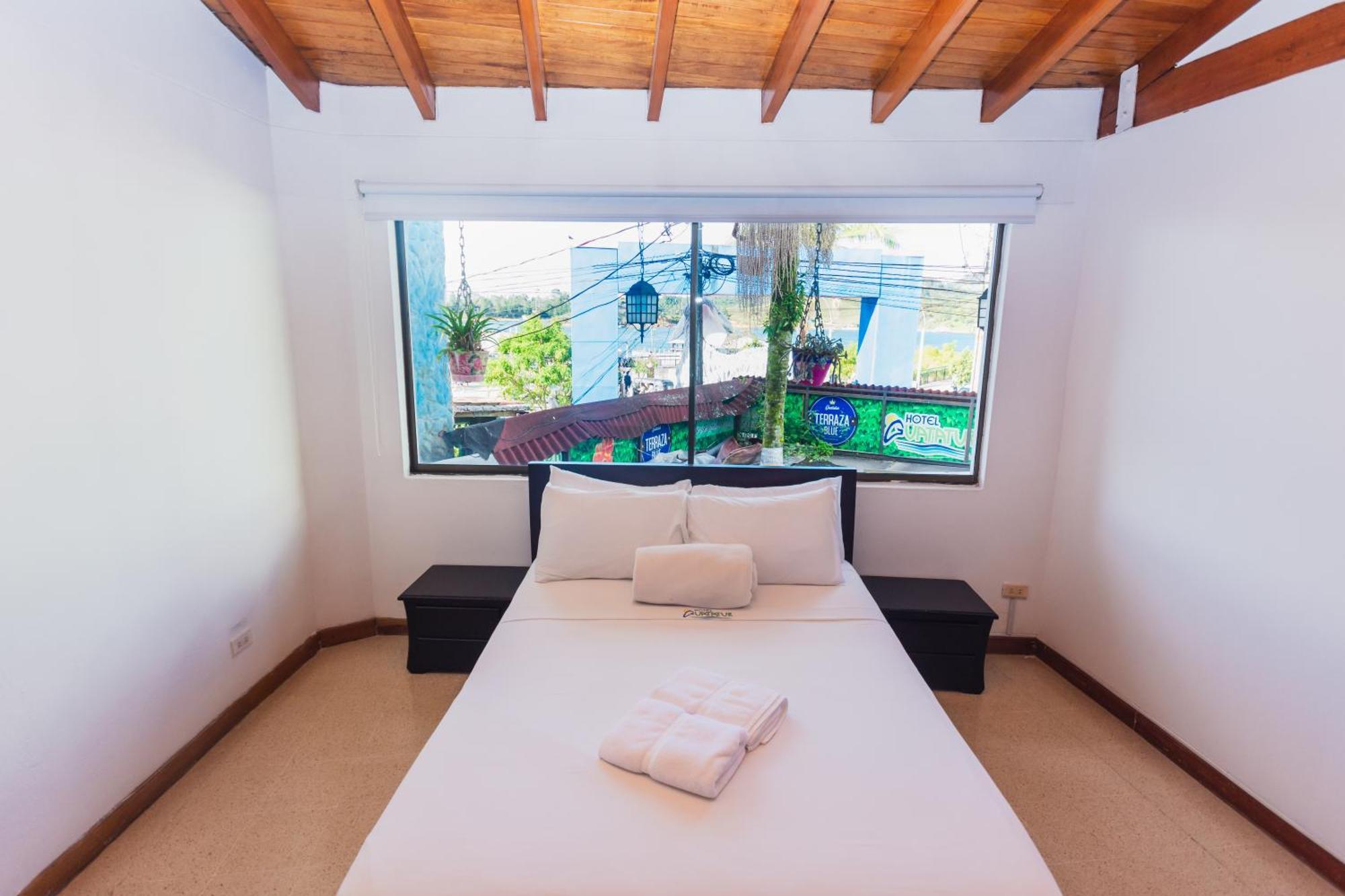 Hotel Guatatur Guatapé Dış mekan fotoğraf